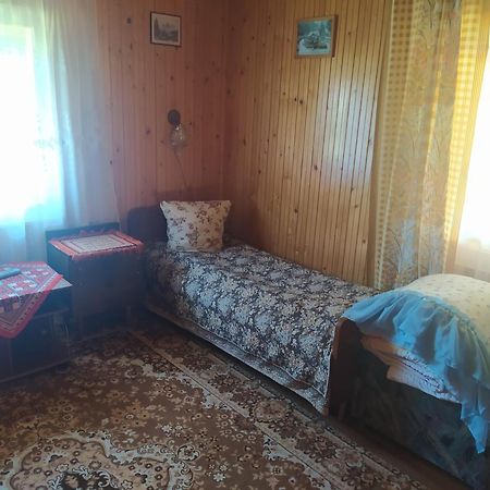 Starovitska Hata - Ethno-Cottage Верховина Екстер'єр фото