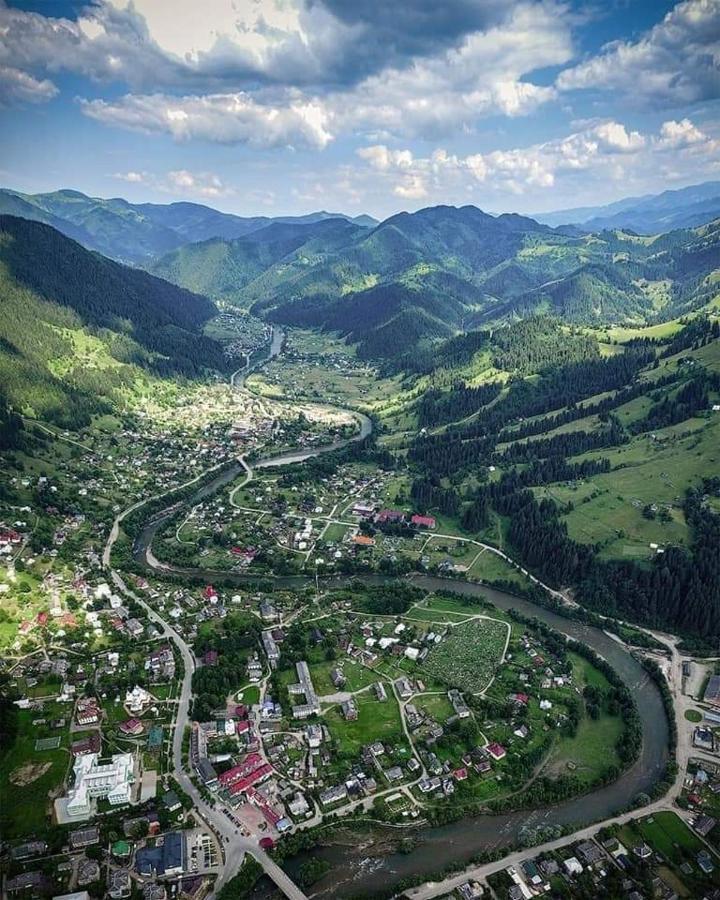 Starovitska Hata - Ethno-Cottage Верховина Екстер'єр фото
