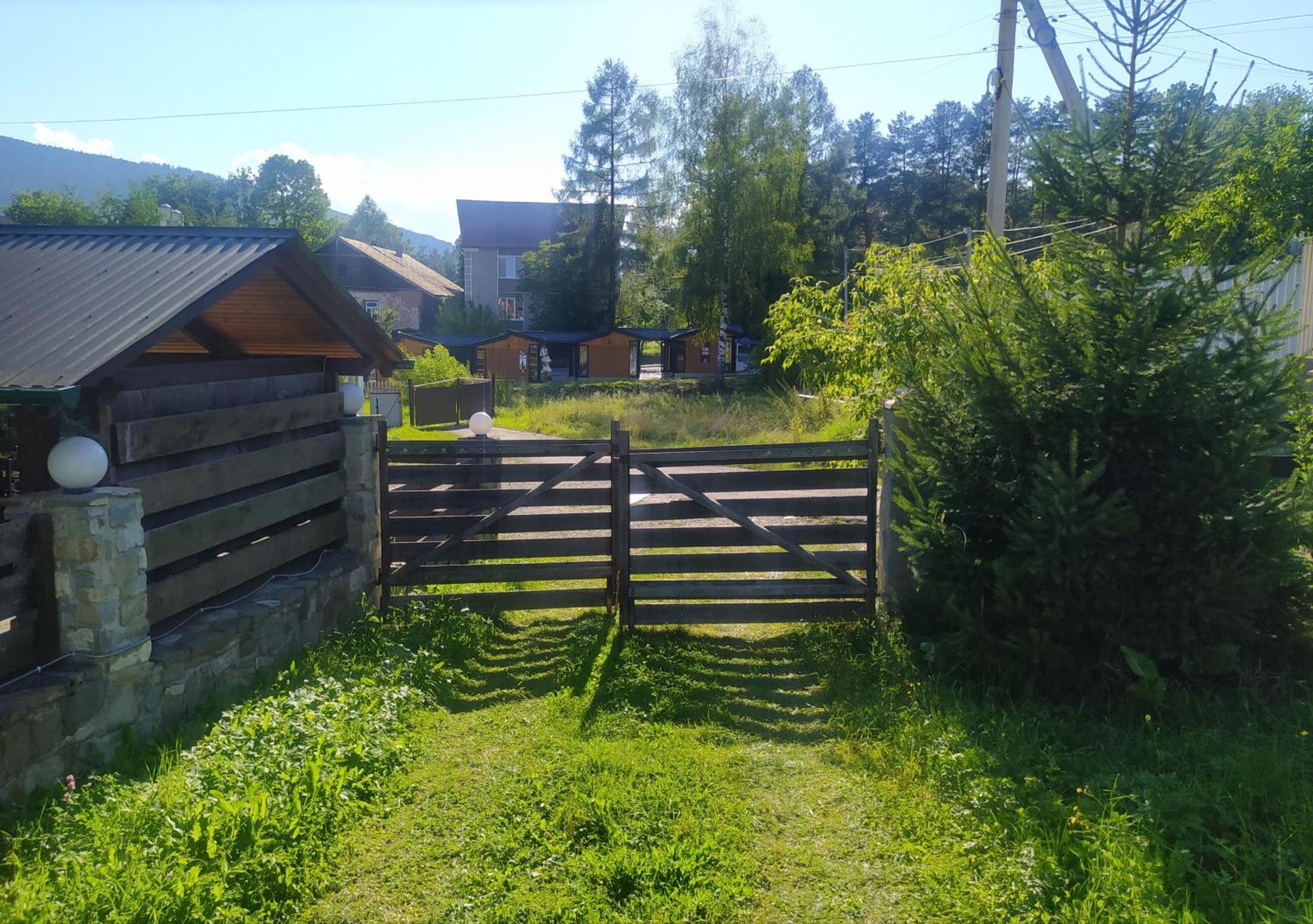 Starovitska Hata - Ethno-Cottage Верховина Екстер'єр фото