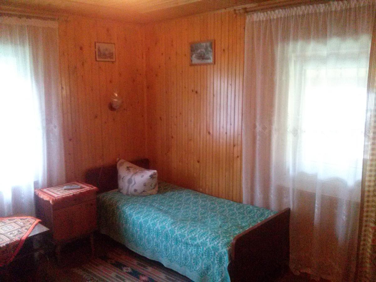 Starovitska Hata - Ethno-Cottage Верховина Екстер'єр фото